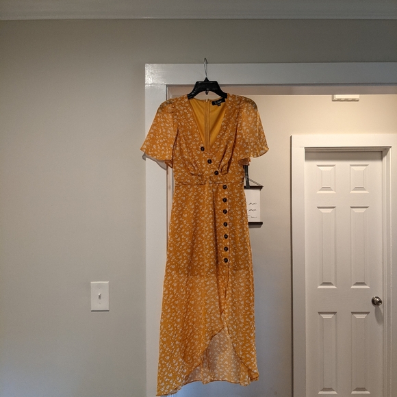 | lulu's after-bloom delight floral midi dress | - Picture 4 of 6